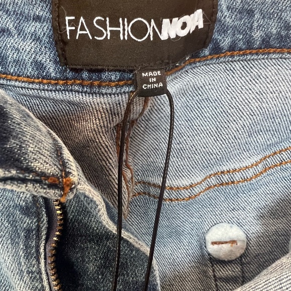 Fashion Nova Ripped Dad jeans size13 wide - Picture 11 of 13